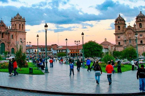 Desde Cusco: Stadsrundtur Cusco Sacsayhuaman,Qoricancaha.Cusco :Sacsayhuaman stadstur 4 ruiner.