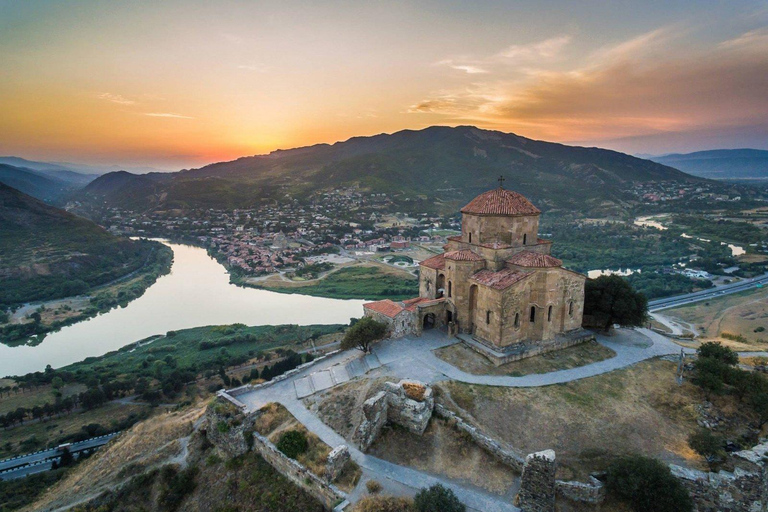 Mtskheta: Tour guidato con il Monastero di Jvari e ...