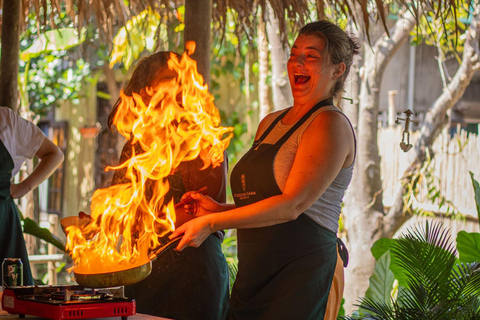 Hoi An: Local Market, Basket Boat Ride & Cooking Class Tour Market Tour, Basket Boat Ride, & Cooking Class (No Pickup)