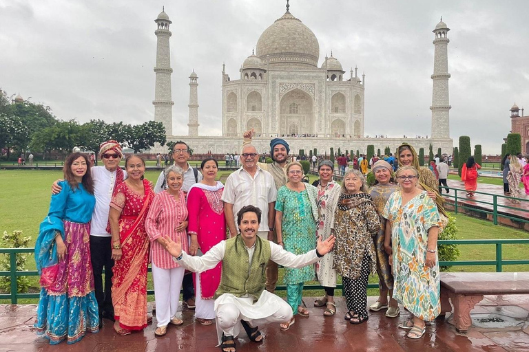 From Delhi: Taj Mahal & Agra Private Day Trip with Options Air-Conditioned Car, Driver, and Guide