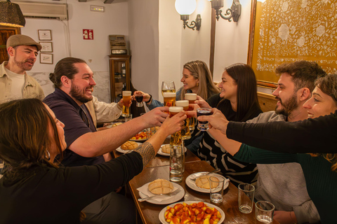 Madrid's Iconic Tapas, Taverns & History Experience
