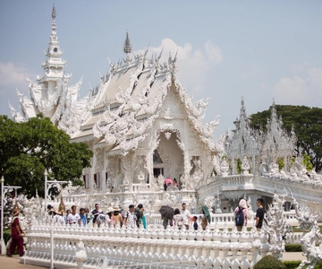 Chiang Mai: Dagstur til Chiang Rai White Temple og Blue Temple