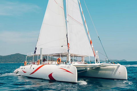 Coral &amp; Racha : smilerainbow Catamaran Tour with Waterslide