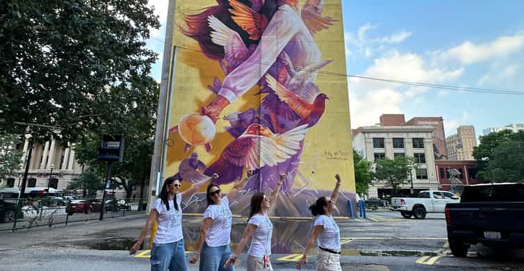 Houston: Mural Tour by Electric Cart photo 13