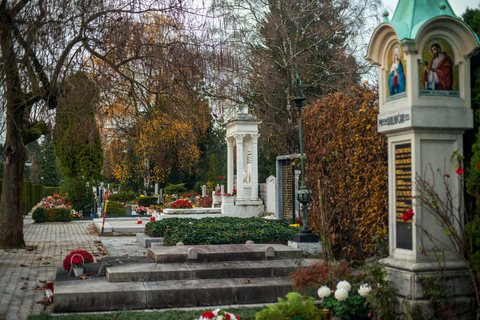 Ljubljana: Žale Central Cemetery Guided Tour