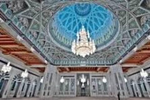 Hidden Muscat: Private Cultural Journey, Local Stories&Spots