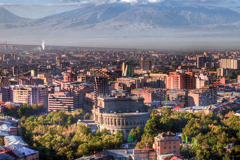 Tour di un giorno in Armenia da Tbilisi: Sevan, Dilijan, Yerevan