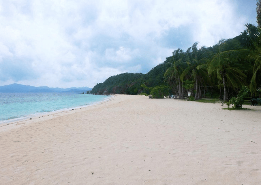 Escapade Tour with Lunch (Private Tour) - Housity