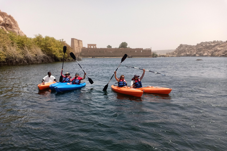 Aswan: Nubian Kayak Club an hour kayak around Philae Temple