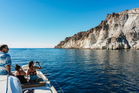 Santorini: Katamarankryssning med måltider och dryckerPremium-solnedgångsutflykt med BBQ och drycker