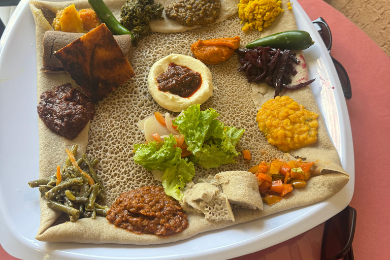 Addis Abeba: Halbtägige Shopping- und Stadtrundfahrt