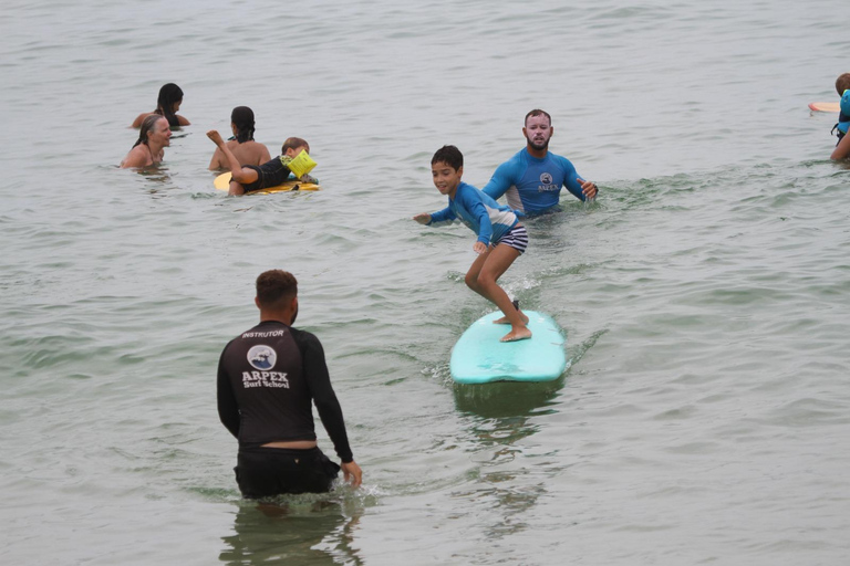 Rio de Janeiro: Surf school with all materials included Surf lessons: Ipanema and Copacabana rivers