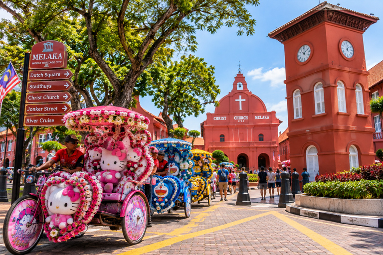 Malacca: City Tour by Vehicle with River Cruise Ticket