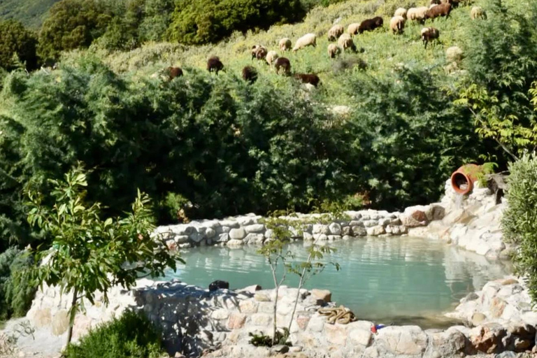 Patras: Escursione all&#039;alba a Panachaiko con colazione e cascata