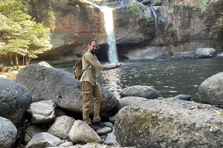 Bangkok: Tour a piedi per piccoli gruppi del Parco Nazionale di Khao YaiTour privato con servizio di prelievo e rientro in hotel