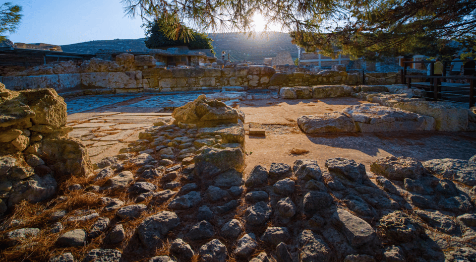 Visite Privée Du Palais De Knossos Et Du Centre Historique Dhéraklion Getyourguide