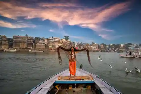 Desde Benarés: Paquete turístico de 3 días Varanasi Prayagraj