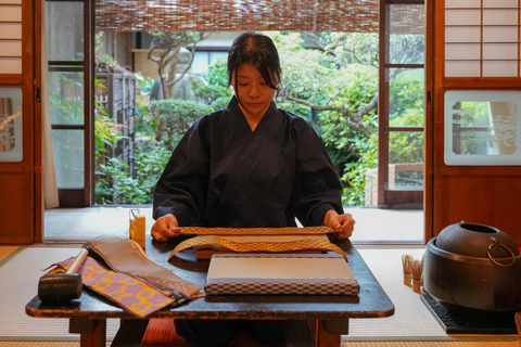 Nara: Tatami-Making Workshop with Tea and Sweets