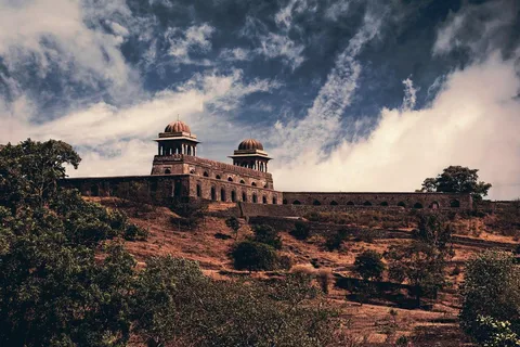 MANDU FULL DAY TOUR FROM INDORE