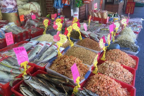 Vancouver: Chinatown Guided Walking Tour & Heritage Sites