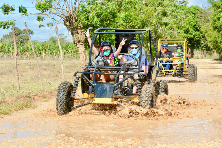 Punta Cana Buggy Avontuur met privé grot Cenote zwemmen