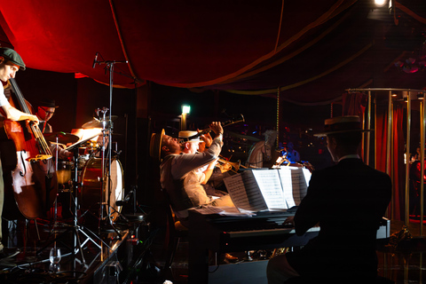 Mirage Vienna: Burlesque Spectacular – Dinner Show Category D - Stage box