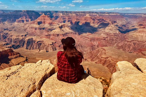 From LA: 7 Southwest Wonders in 5 Days — Small-Group Tour 4 people in 1 Hotel Room