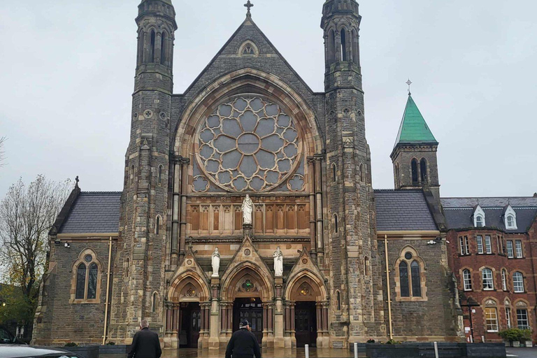 Official World Famous Belfast Taxi Tour™