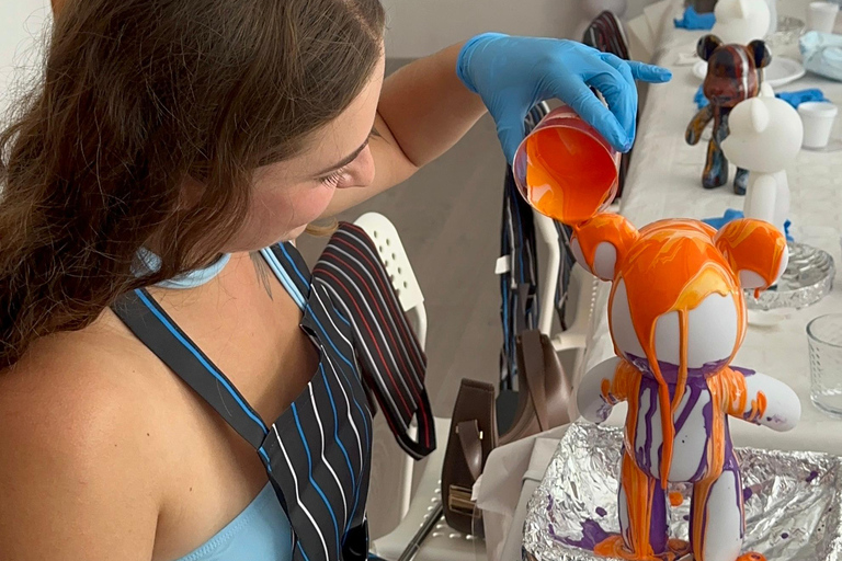 Alicante: Fluid Painting Workshop – Create Your Own Art Create a Bear Set - 23 cm Bear + Mini Bear Key Ring