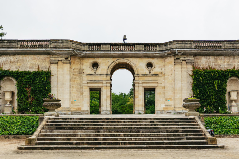 Bordeaux : Centre historique et quartier des Chartrons à véloVisite en anglais