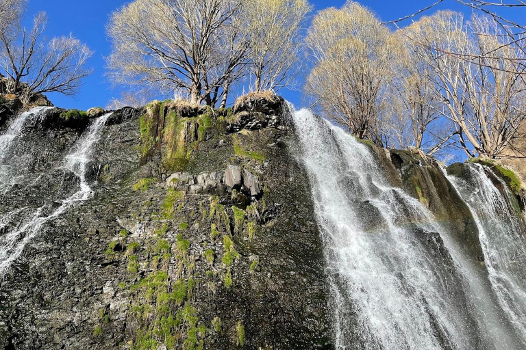 Yerevan: Noravank, Tatev, Zorats Karer & Areni Tour