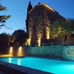 Serata al castello del Cardaneto; aperitivo davanti al braciere