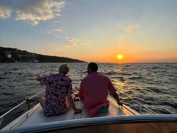 Sorrento: Sunset Coastal Boat Tour with Aperitif