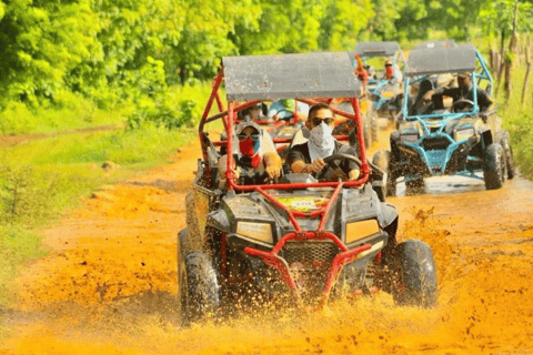 Punta Cana: Dune Buggy-tur Strand och CenoteUtforska buggy-tur på natten