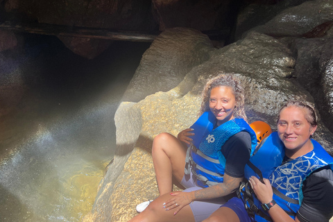 Vega Baja: Highlights views and Guided Tour in Caves
