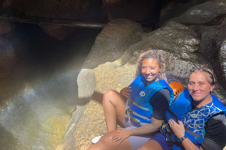 Vega Baja: Highlights views and Guided Tour in Caves