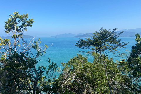 Ubatuba – Trilha Gruta do Pirata