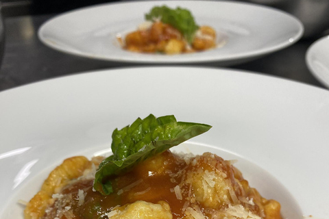 5 Wine Tastings with Typical Products in Sorrento Coast