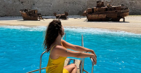 Zakynthos: Shipwreck & Blue Caves Small-Group Drive & Cruise