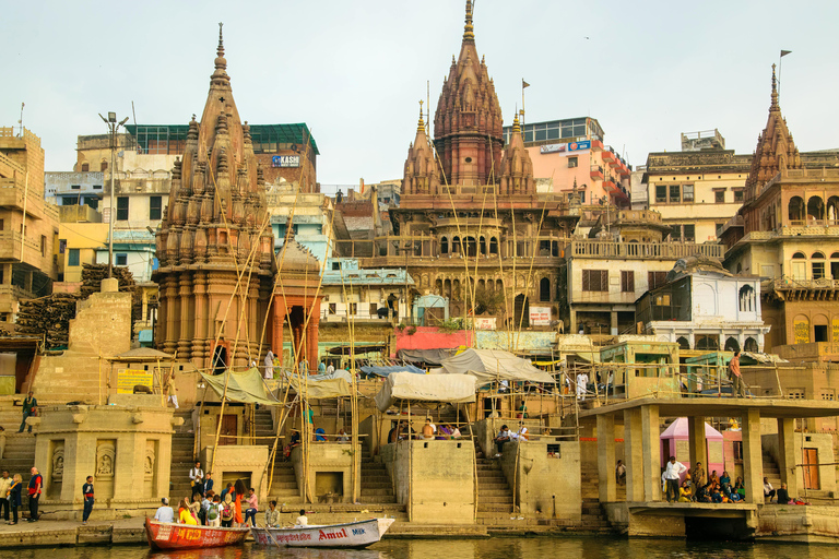 2 Nights 3 Days Varanasi Tour - A Complete Tour PackageDiese Tour mit Zimmer buchen