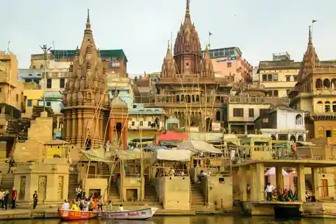 Varanasi in One Day- A Full Day Tour Covering The City