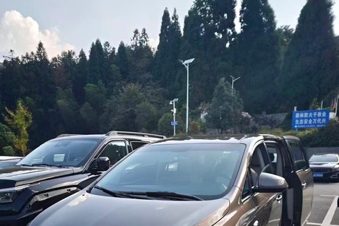 Shanghai Day Tour: Private Car/Van+Driver+Guide (Tkts Inc) Tour de un Día en Shanghái:Vehículo+Guía de Español+Entradas