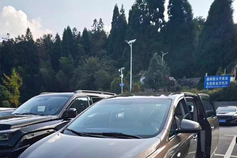 Shanghai Day Tour: Private Car/Van+Driver+Guide (Tkts Inc) Tour de un Día en Shanghái:Vehículo+Guía de Español+Entradas