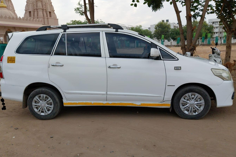 Jaipur, Agra ou Delhi : transfert privé aller simple