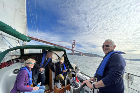 SAN FRANCISCO: (2hr) PRIVATE Sailing Experience 6 Guests PRIVATE Sailing Charter on San Francisco Bay (2 hrs)