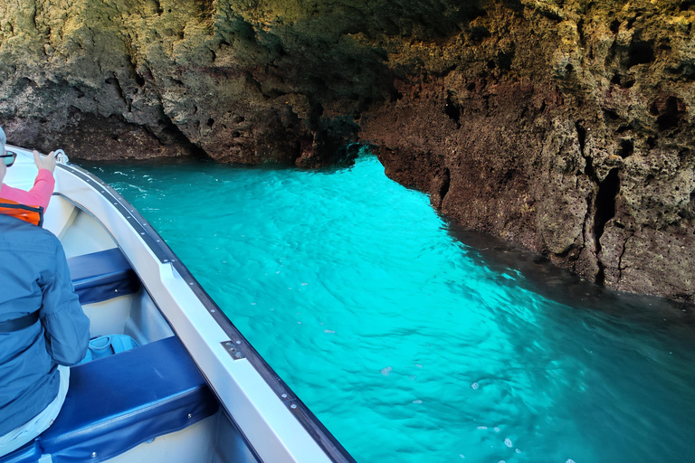 Lagos: Ponta da Piedade Grotto 1-godzinna wycieczka z lokalnym przewodnikiemLagos: Ponta da Piedade Grotto Tour z lokalnym przewodnikiem