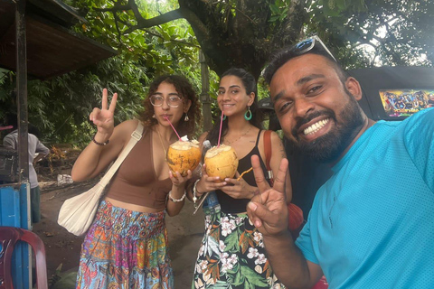 Kandy: Colonial History, War Cemetery & Royal Gardens Tour