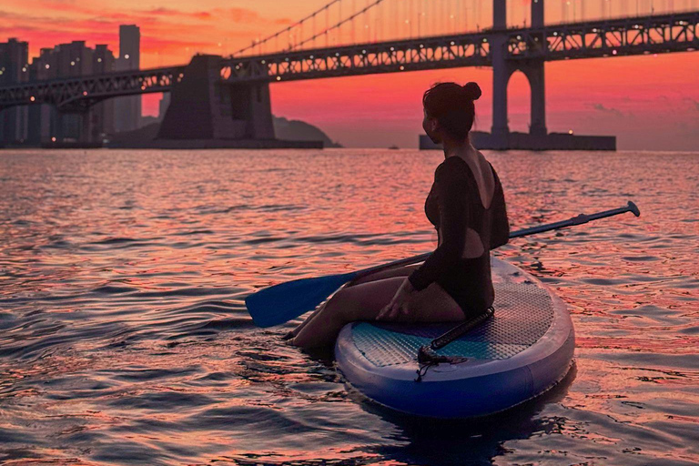 Busan: Gwangalli Beach Stand-Up Paddleboard Experience DAY SUP (Adult + Children under 10 years old or under 145cm)