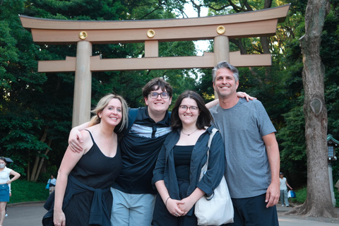 Tokyo Private Local Walking Tour (Must See Places in 1 Day) 4 Hours Option