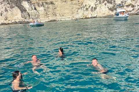 Cagliari: Sailboat tour with aperitif around the Devil's Saddle Devil's Saddle: 3-hour sailing tour, aperitif around the Saddle